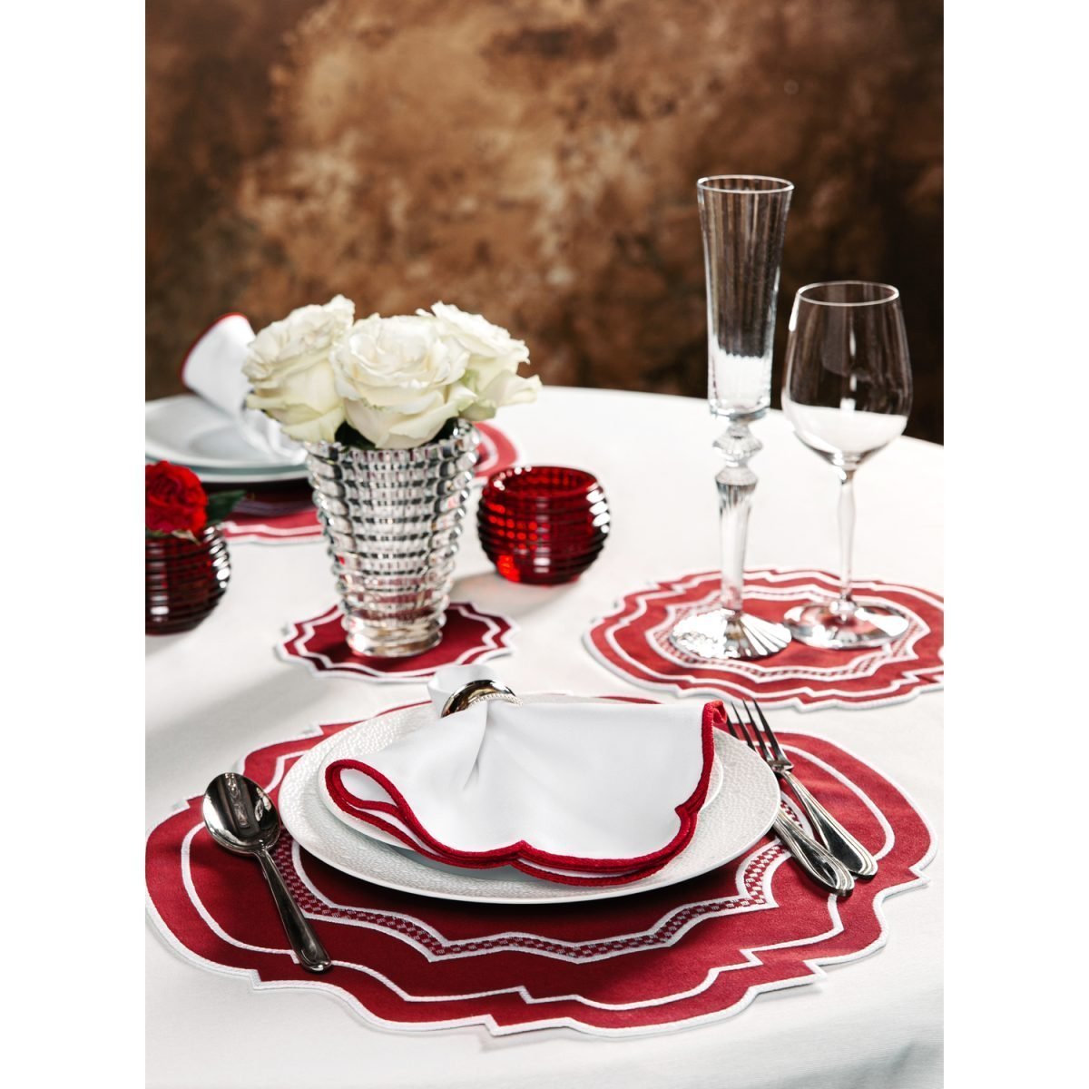 Костер Trianon