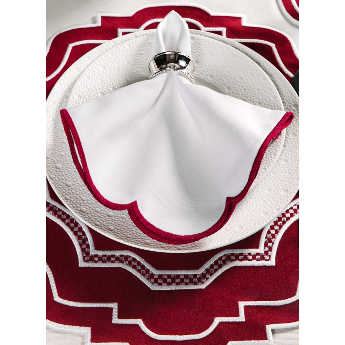 Салфетка фигурная Trianon