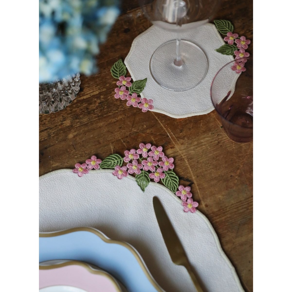 Костер Reine du jardin